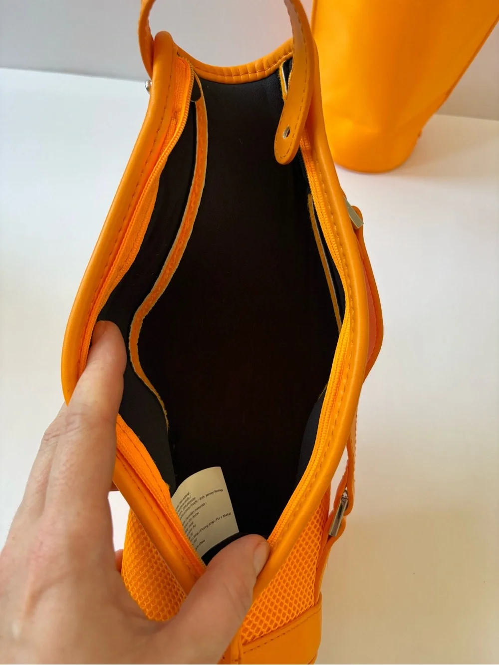 Veuve Clicquot Lot Of 2 Brut Champagne Insulated Bottle Gift Travel Bag Decor